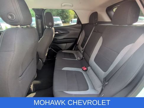 Certified 2025 Chevrolet TrailBlazer LT w/ Convenience Package AWD/4WD image 24