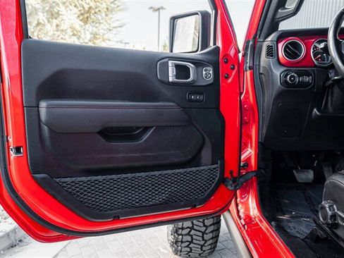 Used 2021 Jeep Wrangler Unlimited Rubicon w/ Uconnect 4C Nav & Sound Group AWD/4WD image 21