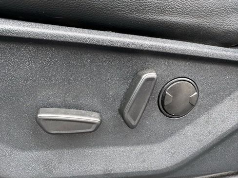 Used 2023 Ford F150 XLT w/ Equipment Group 302A High image 14