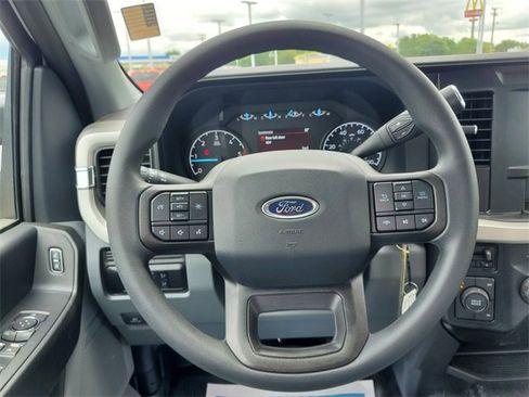 Used 2024 Ford F450 XL w/ Snow Plow Prep Package image 28