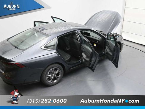 New 2025 Honda Accord EX-L image 36