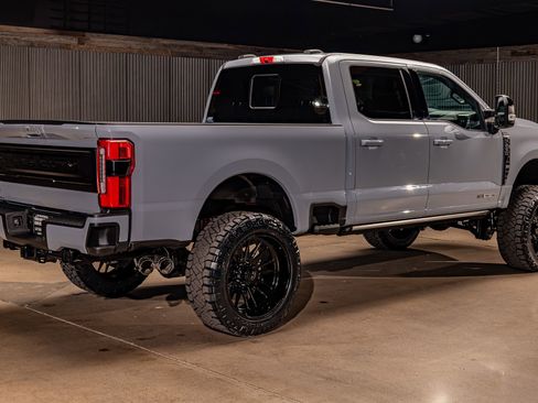 Used 2026 Ford F250 Platinum image 10