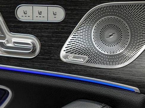 Used 2024 Mercedes-Benz GLS 450 4MATIC image 41