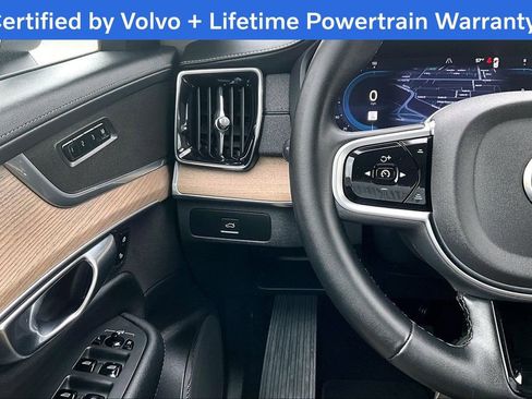 Certified 2025 Volvo XC90 B5 Plus image 26
