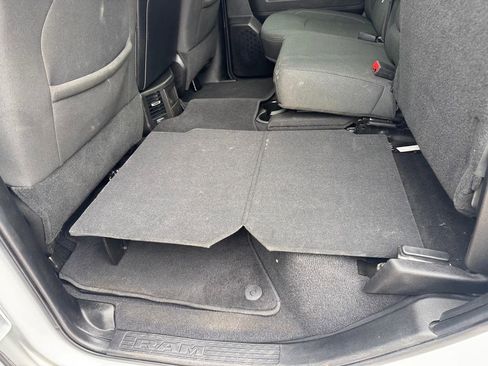 Used 2025 RAM 2500 Big Horn AWD/4WD image 12