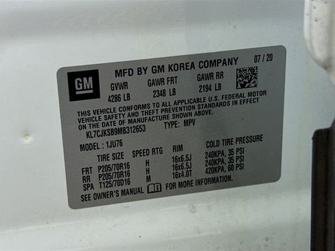 Used 2021 Chevrolet Trax LS w/ Tint and Cruise Package image 39