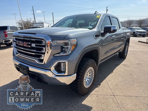 Used 2020 GMC Sierra 1500 SLT image 3