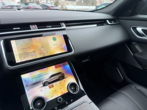 Used 2023 Land Rover Range Rover Velar S image 13