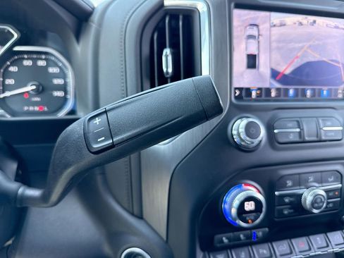 Used 2023 GMC Sierra 3500 Denali w/ Denali Black Diamond Edition AWD/4WD image 20