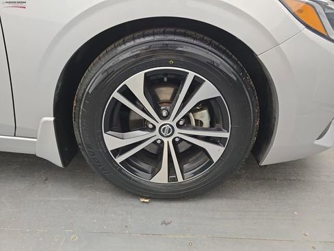 Used 2020 Nissan Sentra SV image 12