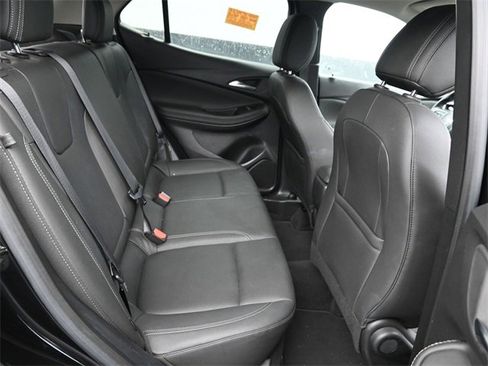 Used 2024 Buick Encore GX Sport Touring image 7