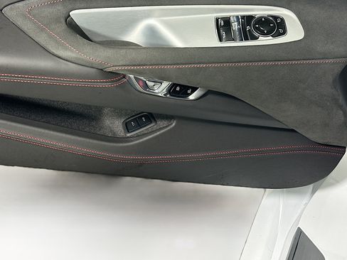 Used 2022 Chevrolet Corvette Stingray Premium Cpe w/ Z51 Performance Package RWD image 14
