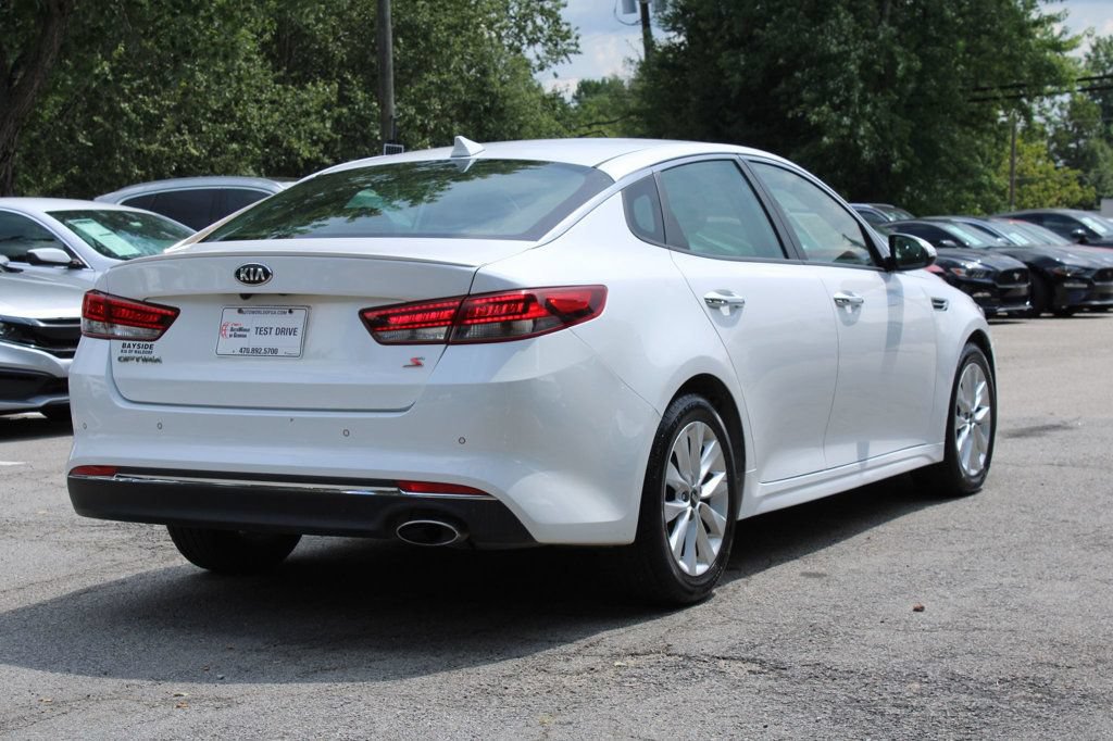 Used 2018 Kia Optima S FWD image 8