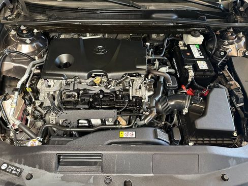 Used 2020 Toyota Camry SE w/ Moonroof Package AWD/4WD image 24