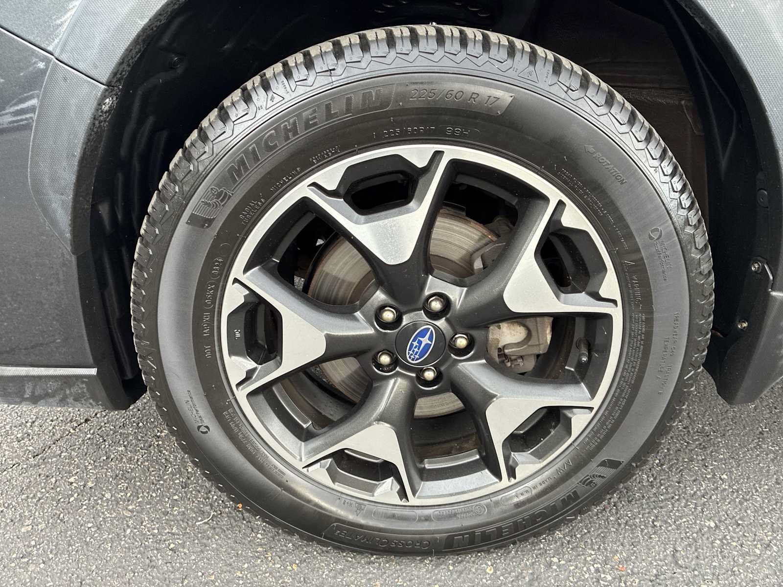 Used 2019 Subaru Crosstrek 2.0i Premium AWD/4WD image 17