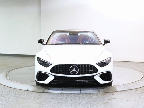 Used 2024 Mercedes-Benz SL 55 AMG 4MATIC w/ Driver Assistance Package image 11