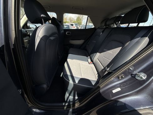 New 2026 Hyundai Venue SEL FWD image 23