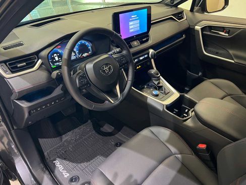 Certified 2025 Toyota RAV4 XSE image 2