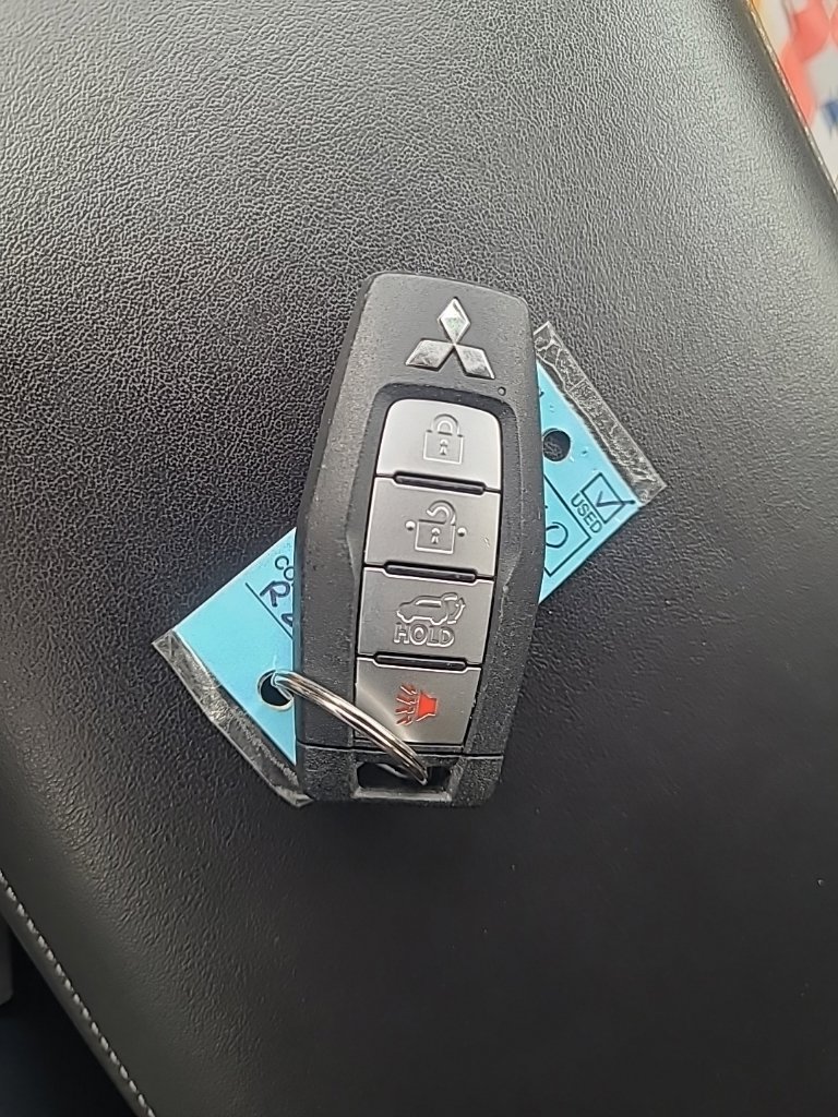 Used 2024 Mitsubishi Outlander SE AWD/4WD image 29
