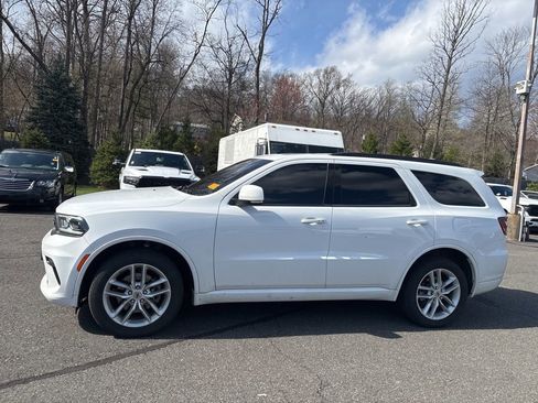 Used 2022 Dodge Durango GT image 2