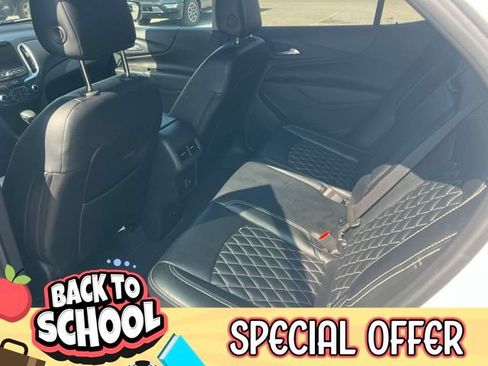 Used 2022 Chevrolet Equinox LT AWD/4WD image 11