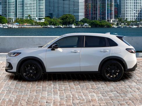 Certified 2023 Honda HR-V Sport image 8