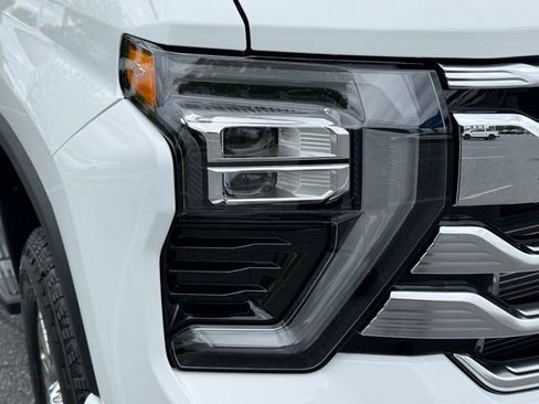 New 2026 Chevrolet Silverado 2500 High Country w/ High Country Premium Package AWD/4WD image 19