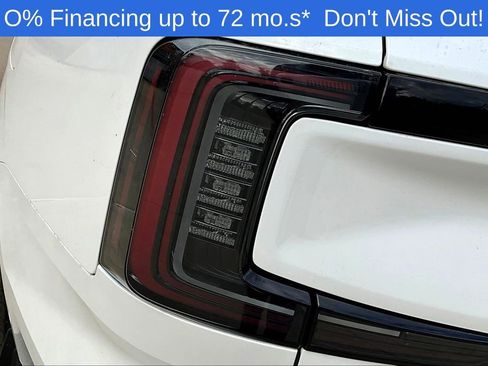 Used 2025 Volvo EX90 Ultra image 37
