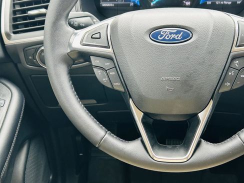 Used 2024 Ford Edge SEL w/ Convenience Package AWD/4WD image 18