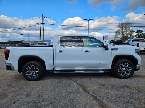 New 2026 GMC Sierra 1500 SLT w/ SLT Premium Package AWD/4WD image 7