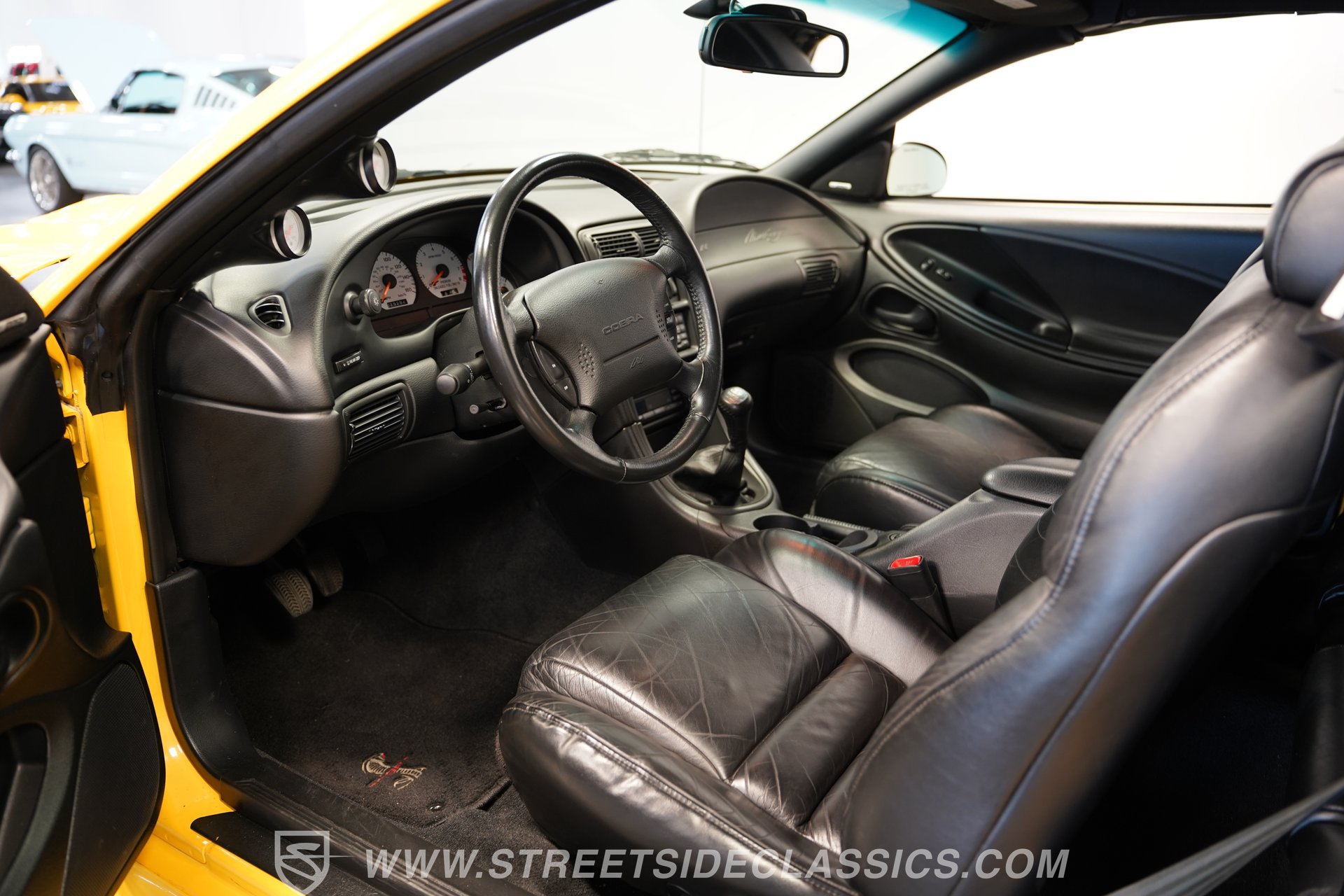 Used 1998 Ford Mustang Cobra RWD image 4