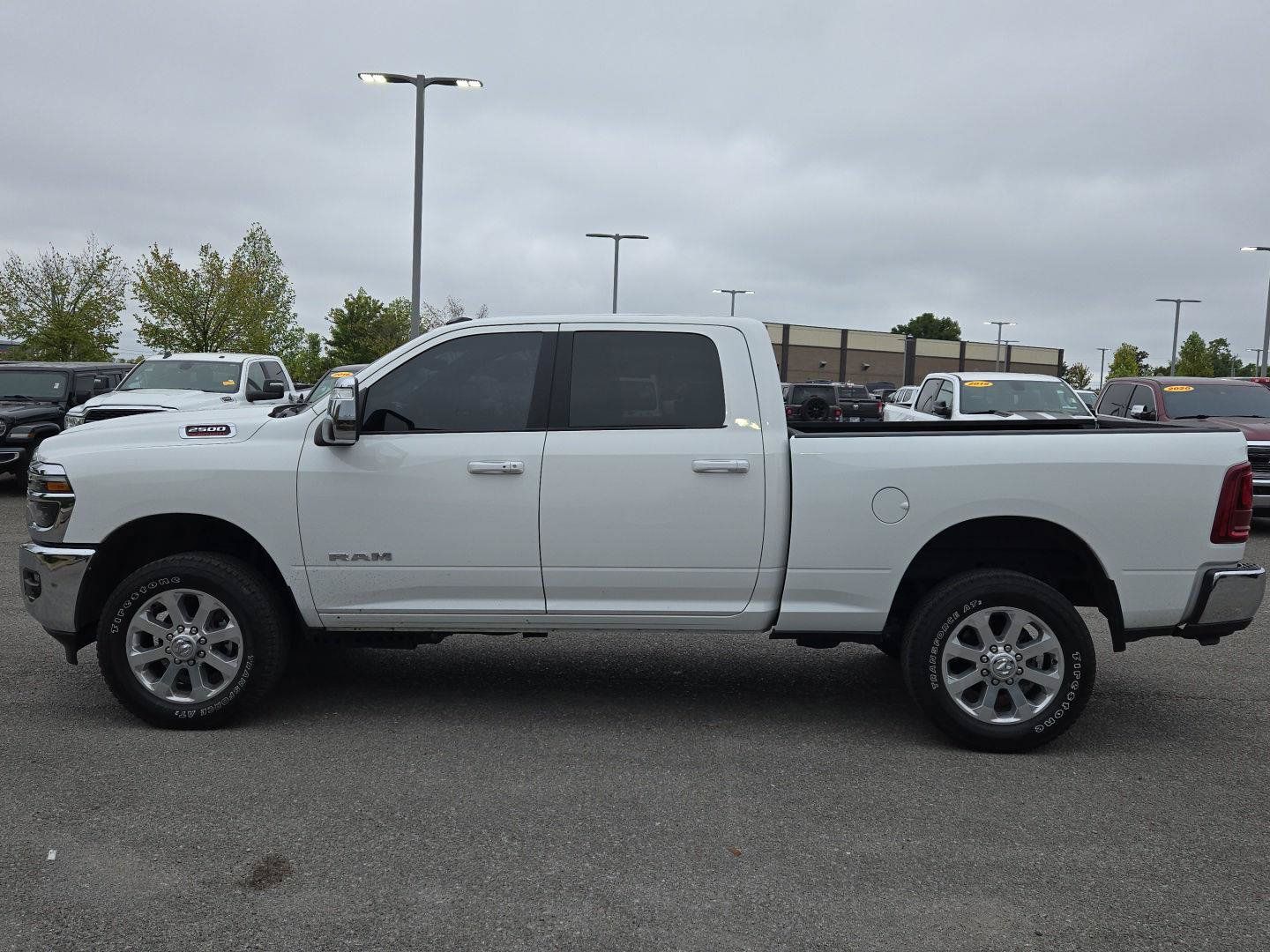 Used 2026 RAM 2500 Laramie AWD/4WD image 4