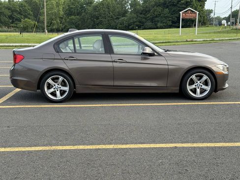 Used 2014 BMW 328i xDrive Sedan AWD/4WD image 4