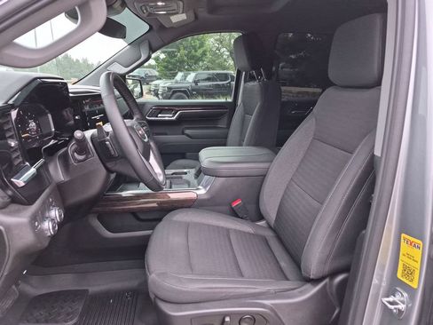 Used 2024 GMC Sierra 1500 Elevation RWD image 20
