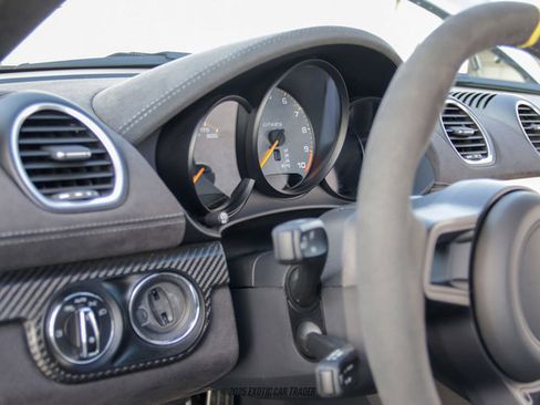 Used 2023 Porsche 718 Cayman GT4 RS image 34