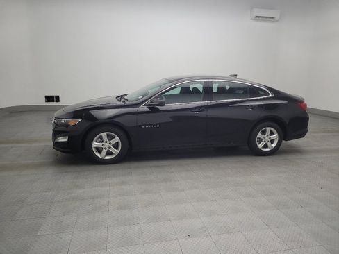 Used 2024 Chevrolet Malibu LT image 2