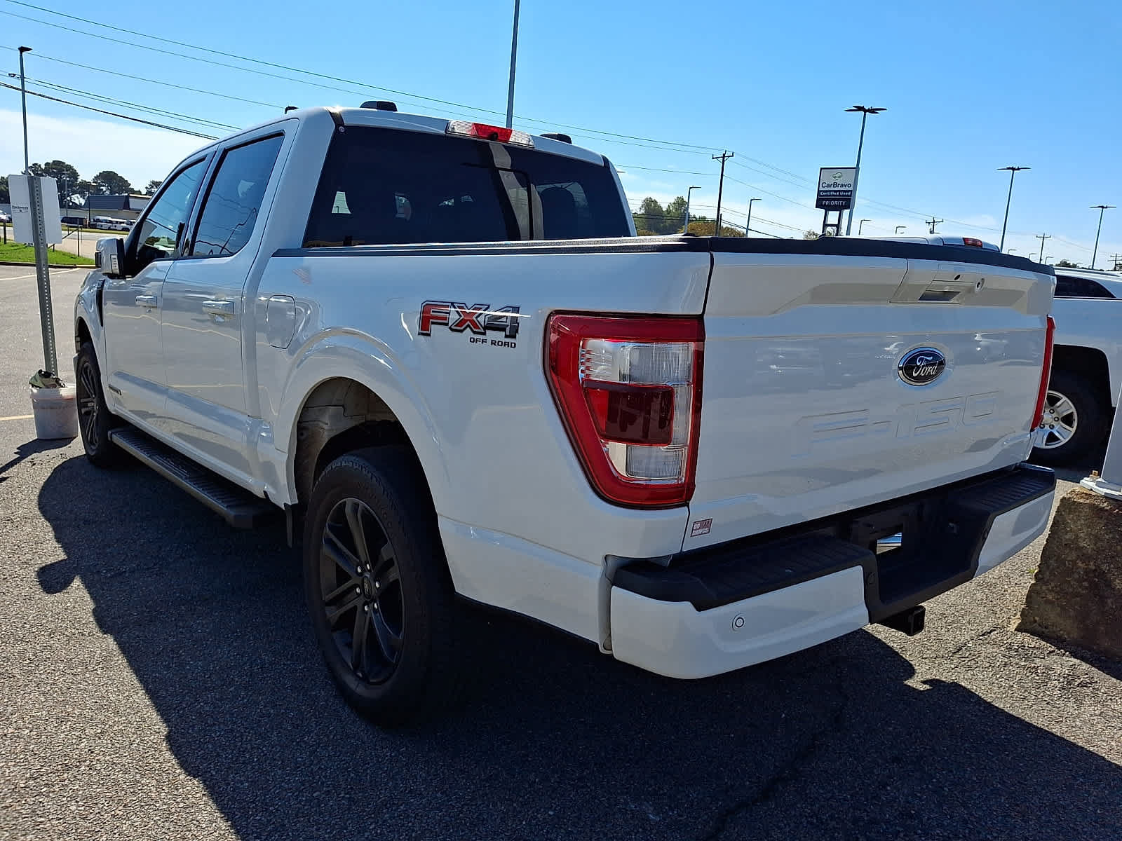 Used 2022 Ford F150 Lariat w/ Max Trailer Tow Package AWD/4WD image 4