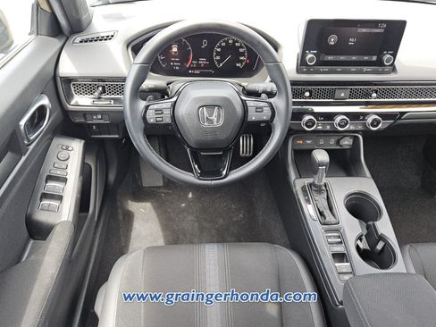 Certified 2025 Honda Civic Sport image 12