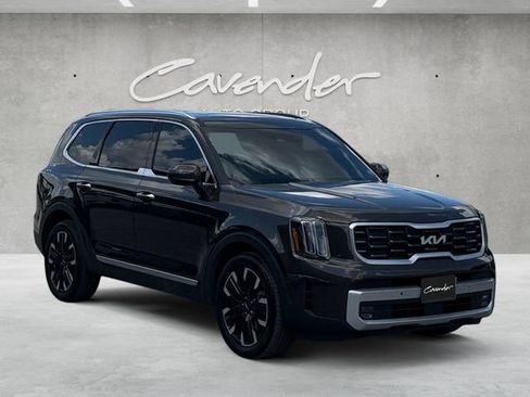 Used 2024 Kia Telluride SX Prestige AWD/4WD image 2
