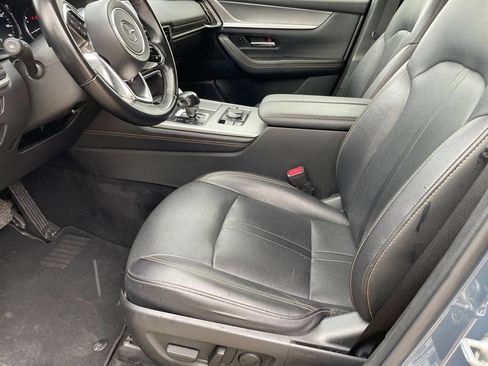 Certified 2025 MAZDA CX-70 3.3 Turbo w/ Preferred Package AWD/4WD image 9