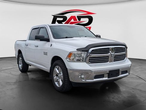 Used 2017 RAM 1500 Big Horn AWD/4WD image 2