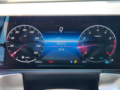 Used 2026 Mercedes-Benz GLB 250 4MATIC image 32