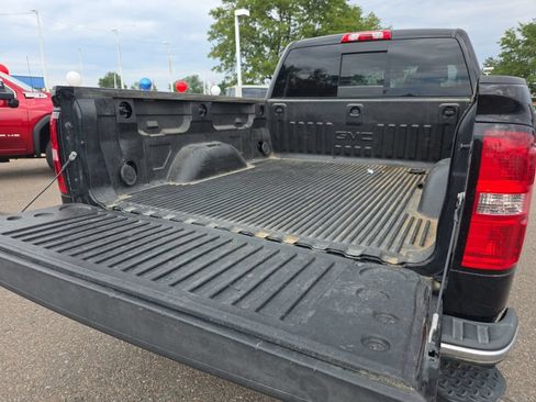 Used 2016 GMC Sierra 1500 SLE w/ SLE Value Package AWD/4WD image 18