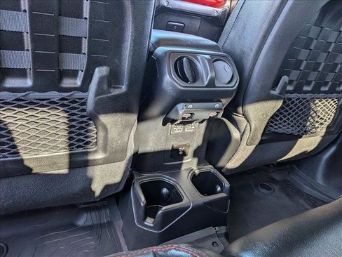Used 2022 Jeep Gladiator Rubicon w/ LED Lighting Group AWD/4WD image 23