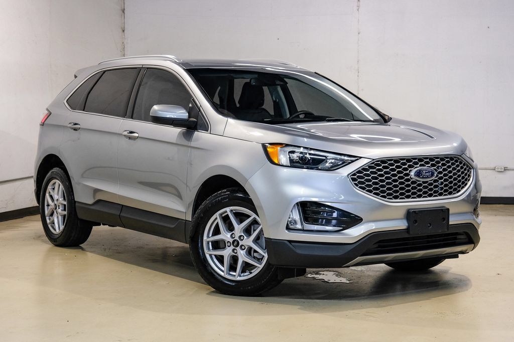 Used 2024 Ford Edge SEL w/ Convenience Package AWD/4WD image 6
