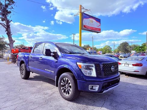 Used 2019 Nissan Titan PRO-4X w/ Pro-4x Convenience Package AWD/4WD image 2