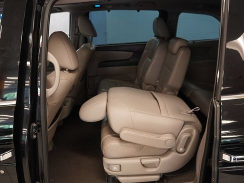 Used 2011 Honda Odyssey Touring image 22