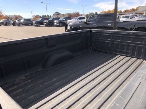 Used 2019 Chevrolet Silverado 3500 High Country w/ Duramax Plus Package image 9