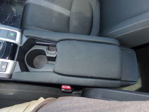 Used 2016 Honda Civic EX image 46
