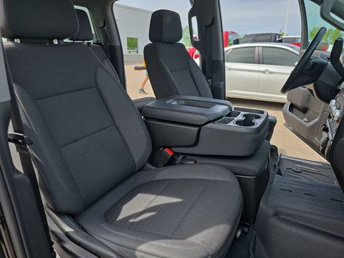 Used 2021 GMC Sierra 1500 Elevation w/ LPO, Elevation Black Package AWD/4WD image 10